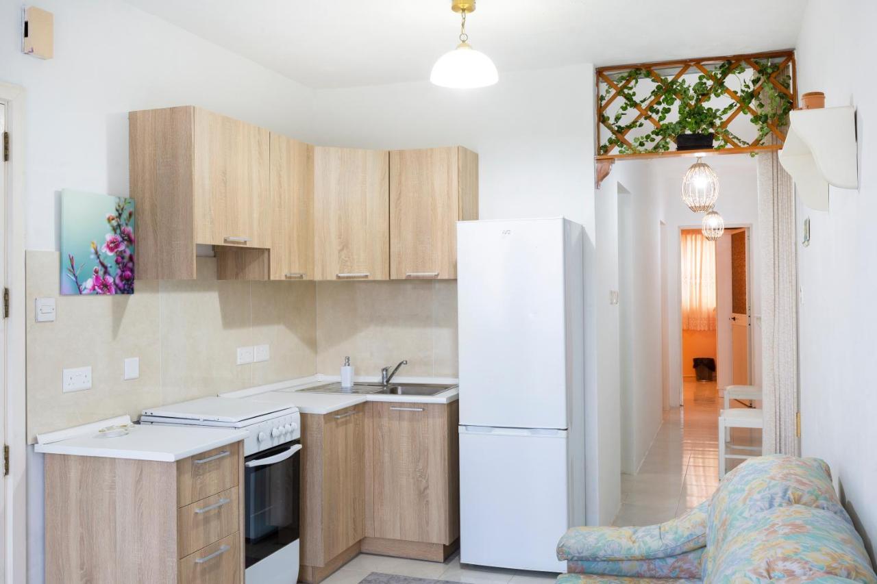 Ne1 - Lovely 2 Bedroom Apartment. Perfect Location 멜리에하 외부 사진